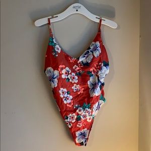 Aerie floral one piece swimsuit. Size M
